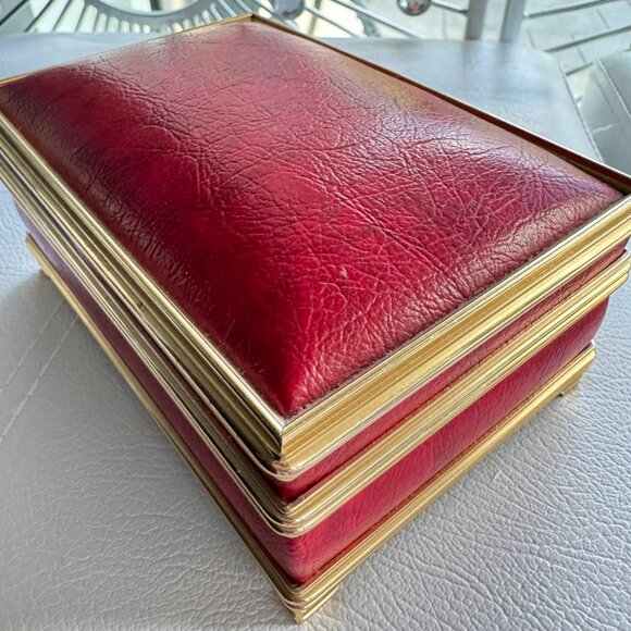 Vintage Red Faux Leather Jewelry Box Gold Tone Metal Trim Red Lining Mirror - Picture 5 of 7